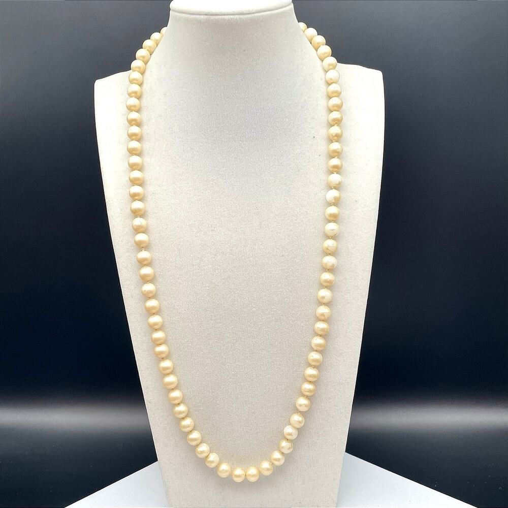 Vintage Cream Pearl Bead Necklace G.Silver Fishhook Clasp Elegant Classic